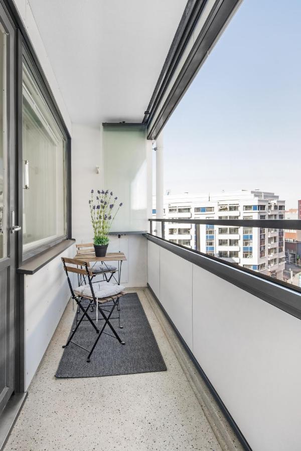 Wehost Modern And Elegant Studio For Four * Helsingfors